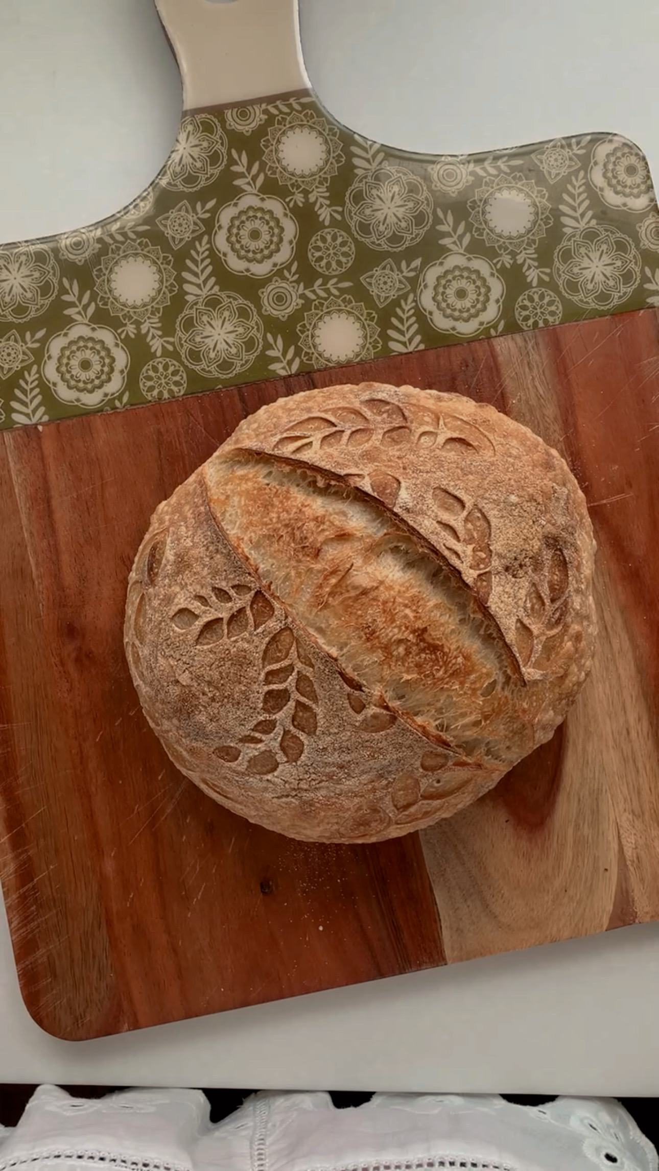 Sourdough Artisan Loaf – Beginner Friendly!